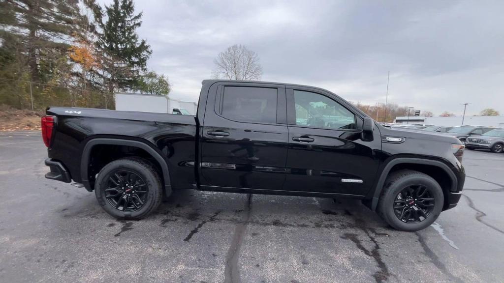 new 2025 GMC Sierra 1500 car, priced at $56,390