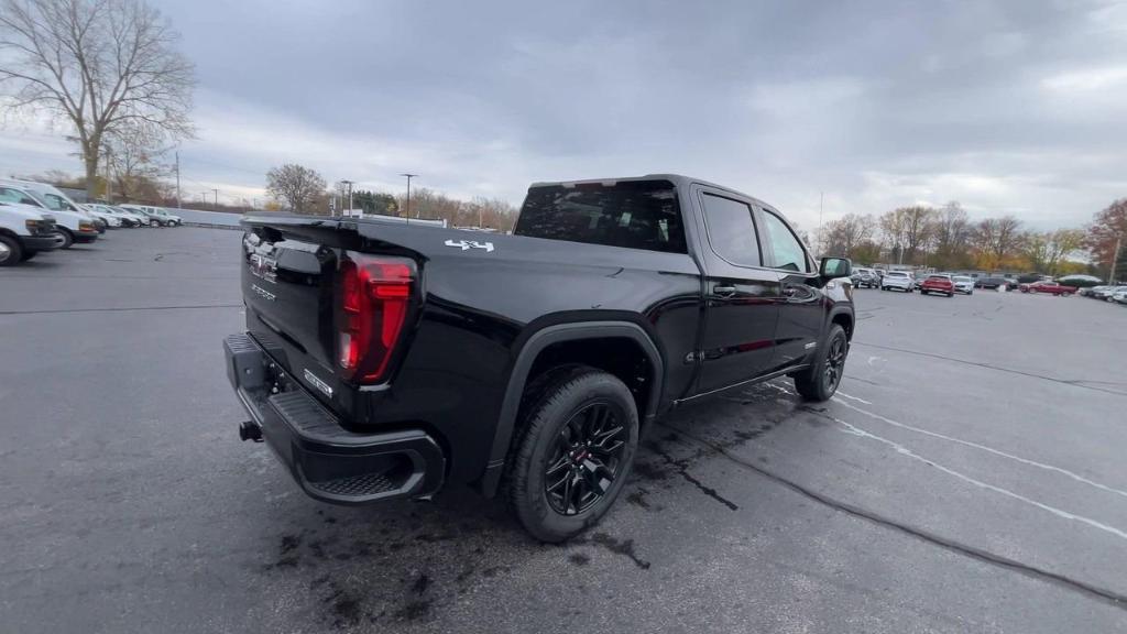 new 2025 GMC Sierra 1500 car, priced at $56,390