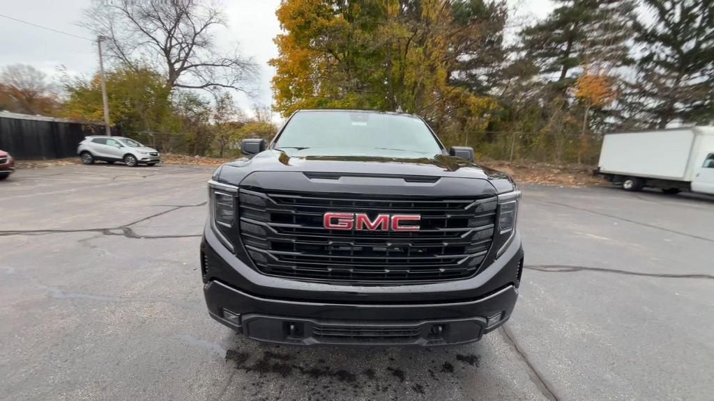 new 2025 GMC Sierra 1500 car, priced at $56,390