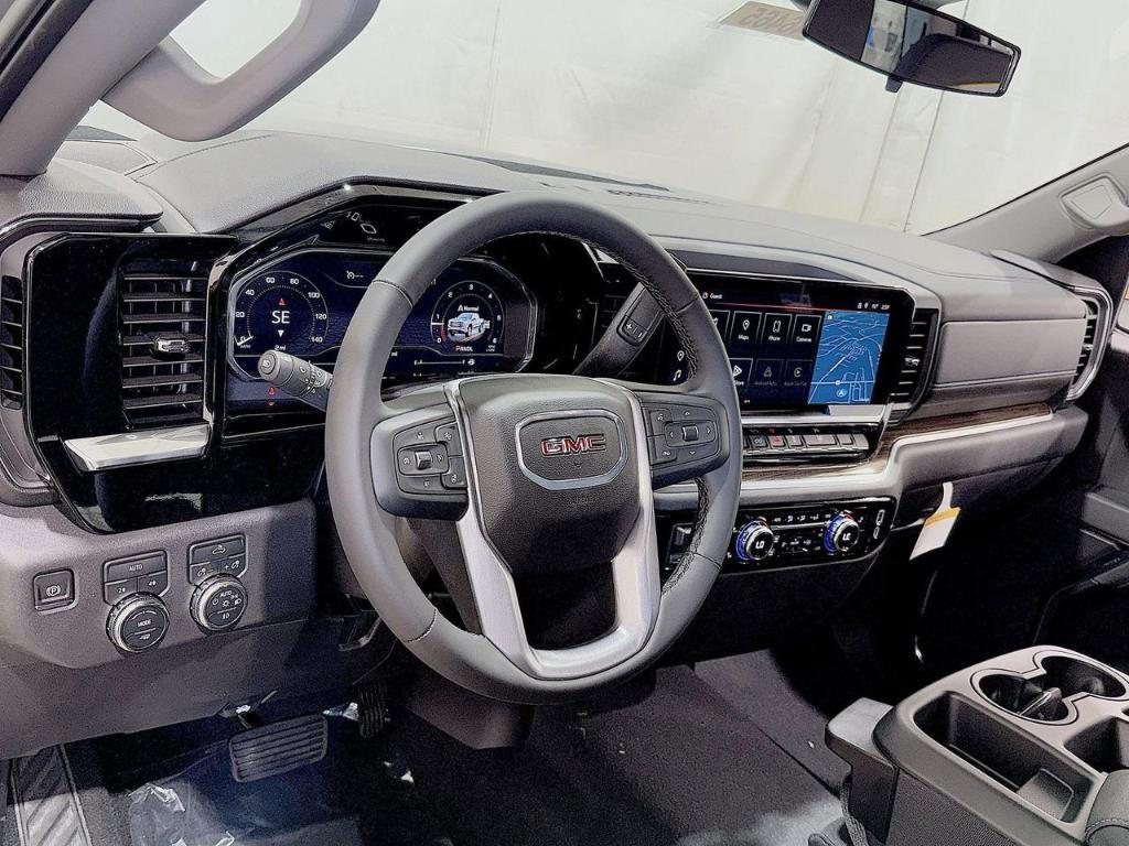 new 2025 GMC Sierra 1500 car, priced at $48,590