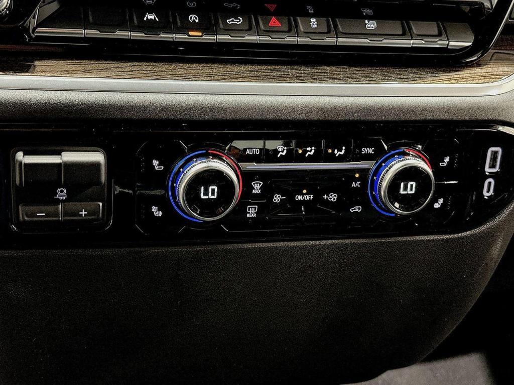 new 2025 GMC Sierra 1500 car, priced at $48,590