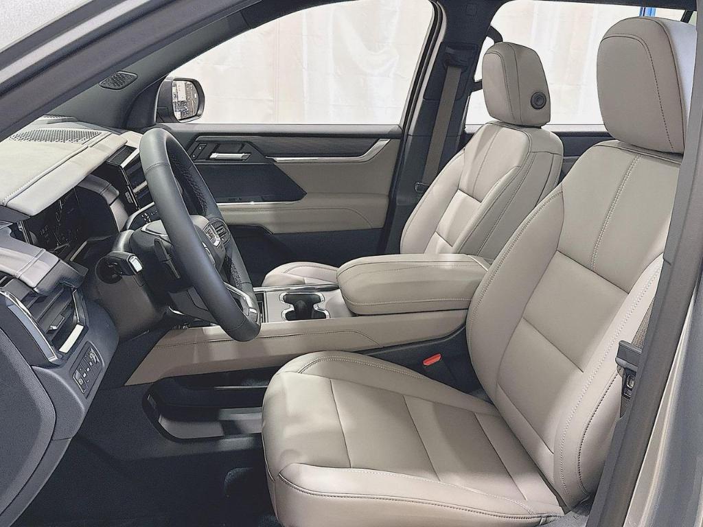 new 2025 GMC Acadia car, priced at $51,147