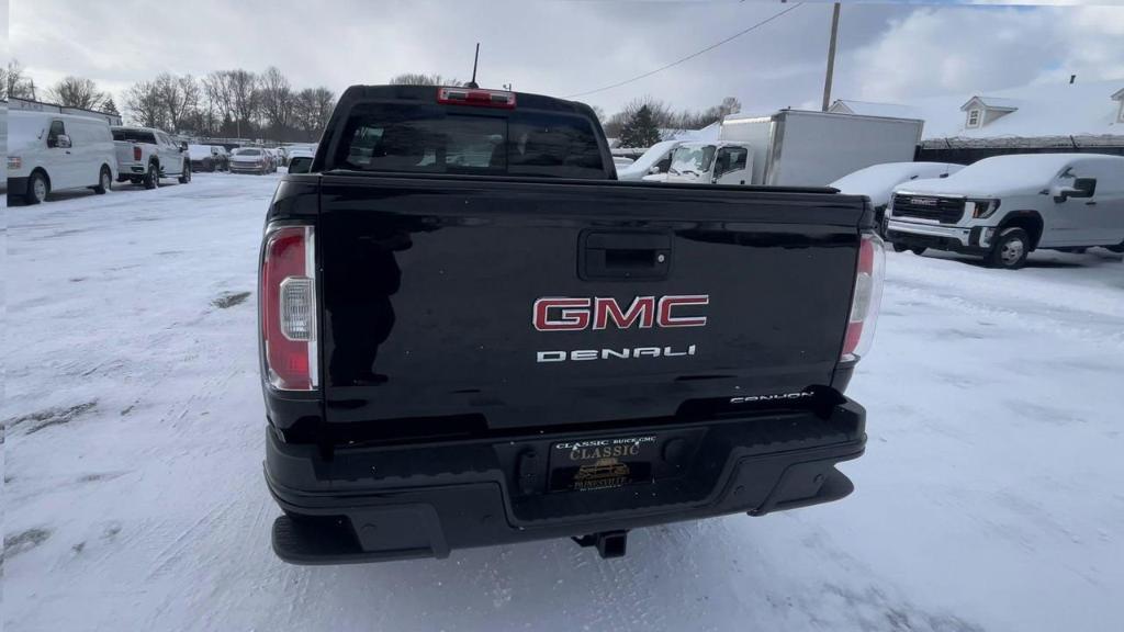 used 2021 GMC Canyon car, priced at $34,900