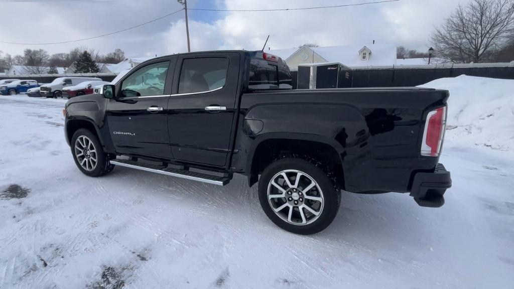 used 2021 GMC Canyon car, priced at $34,900