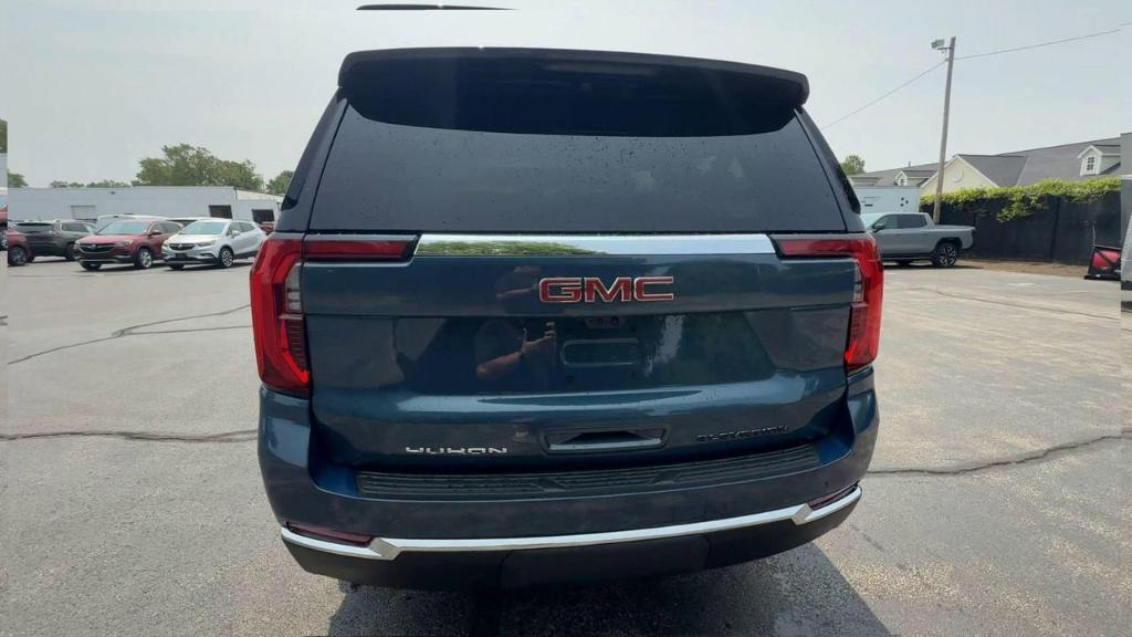 new 2025 GMC Yukon XL car, priced at $81,260