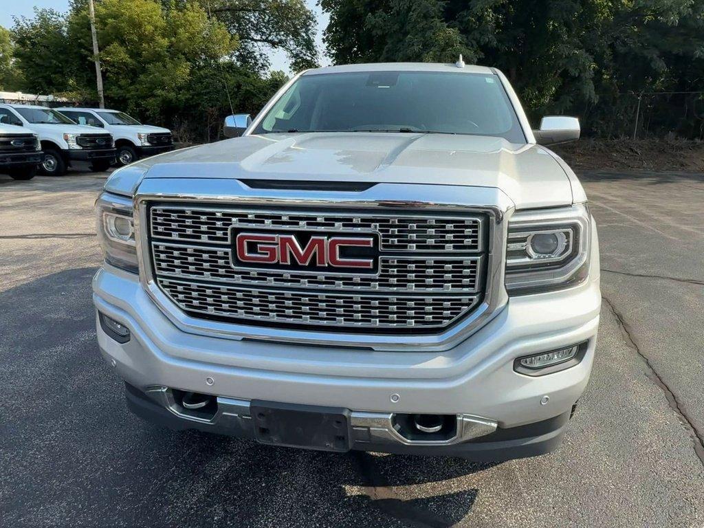 used 2018 GMC Sierra 1500 car, priced at $33,900