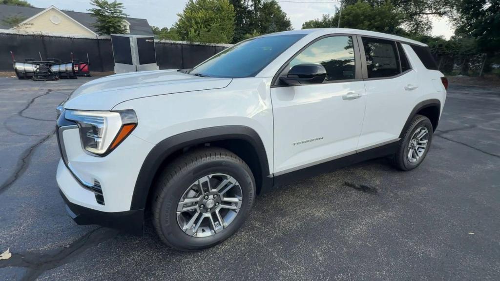 new 2026 GMC Terrain car, priced at $30,367