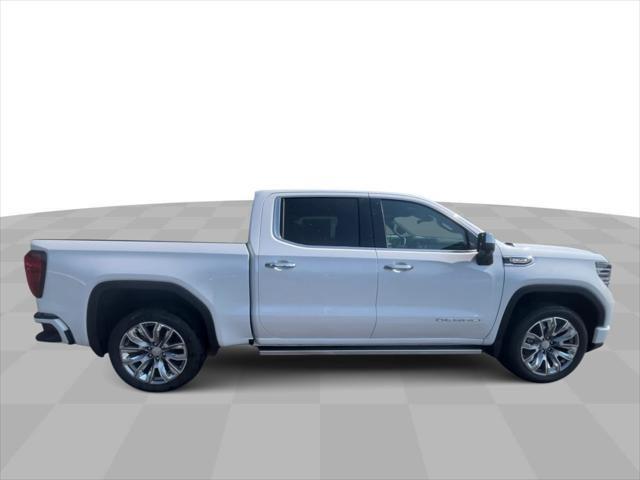 new 2024 GMC Sierra 1500 car, priced at $73,555