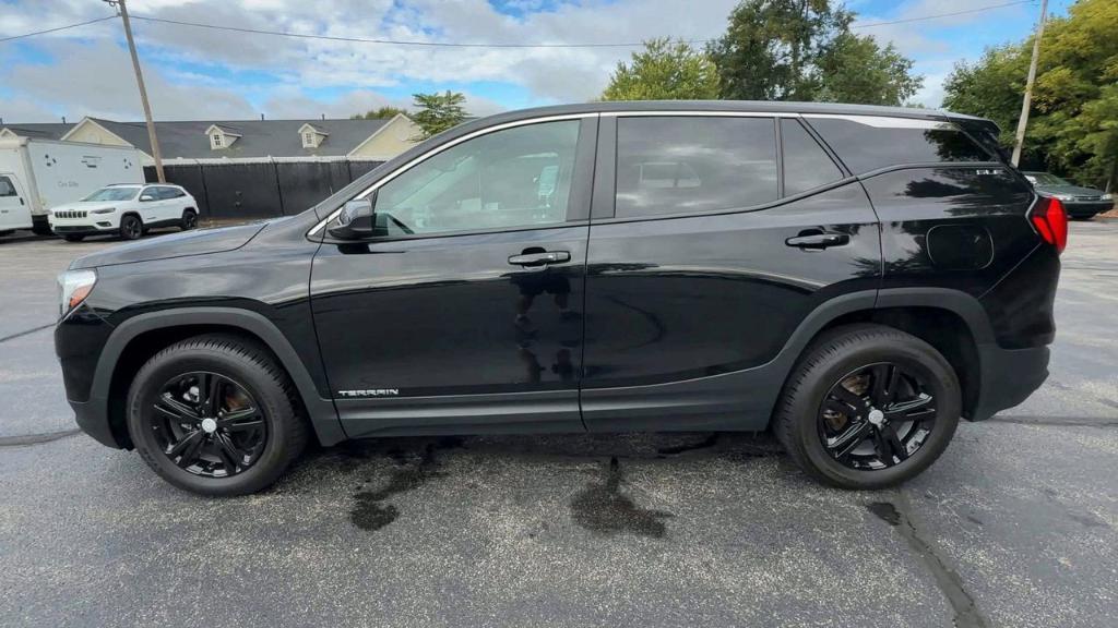used 2021 GMC Terrain car, priced at $20,900