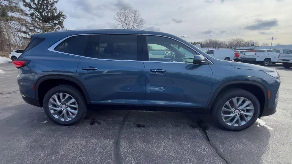 new 2025 Buick Enclave car, priced at $50,022