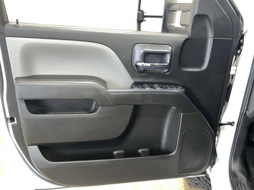 used 2019 GMC Sierra 2500 car, priced at $31,000