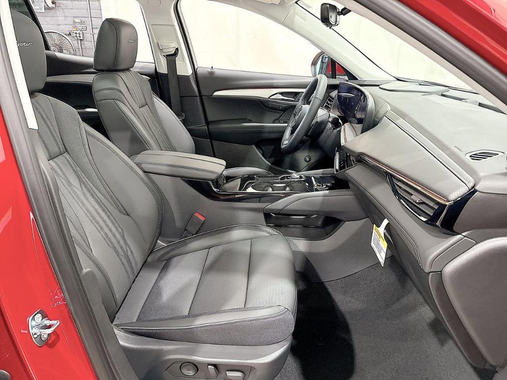 new 2025 Buick Envision car, priced at $45,882