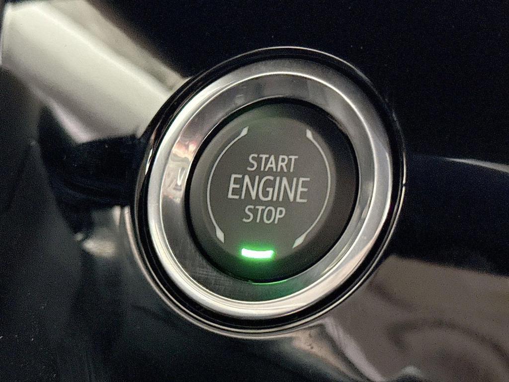 new 2025 Buick Envision car, priced at $45,882