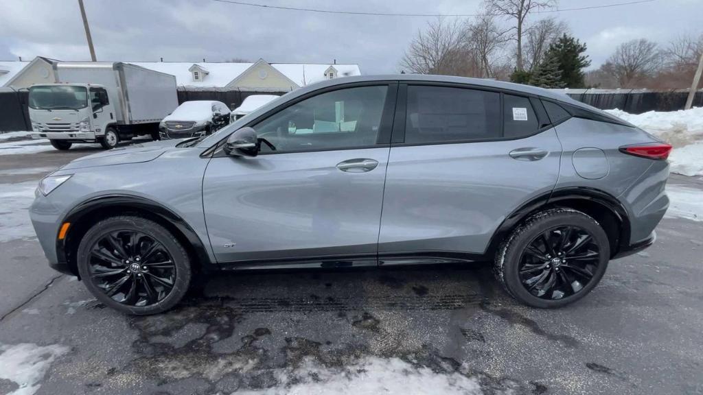 new 2025 Buick Envista car, priced at $28,592