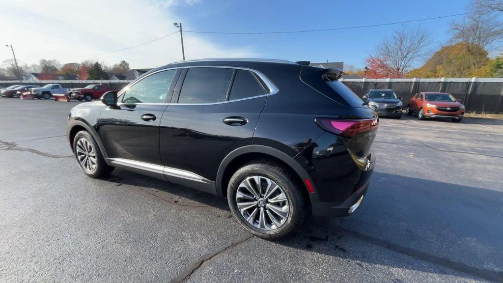 new 2025 Buick Envision car, priced at $41,235