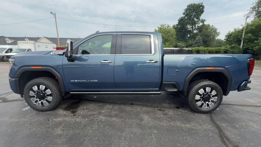 new 2025 GMC Sierra 3500 car, priced at $80,325