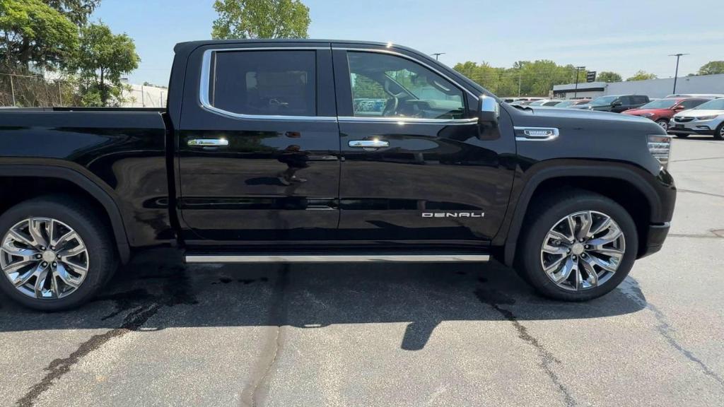 new 2025 GMC Sierra 1500 car, priced at $69,500
