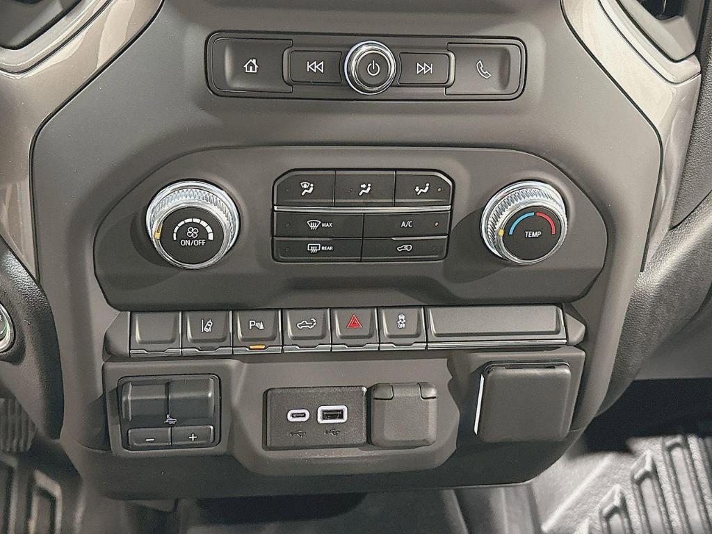 new 2025 GMC Sierra 2500 car, priced at $52,635