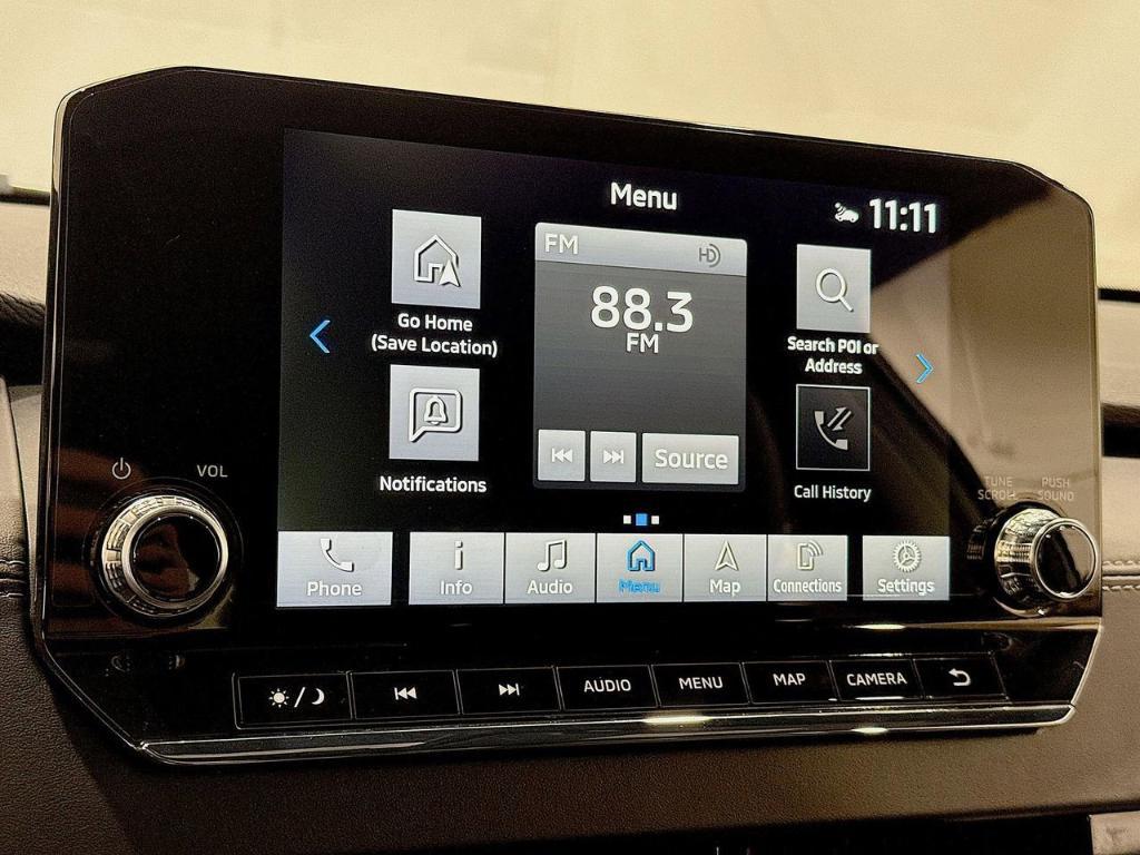 used 2024 Mitsubishi Outlander car, priced at $26,900