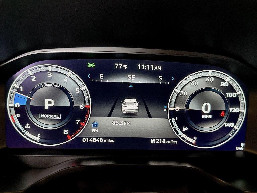 used 2024 Mitsubishi Outlander car, priced at $26,900