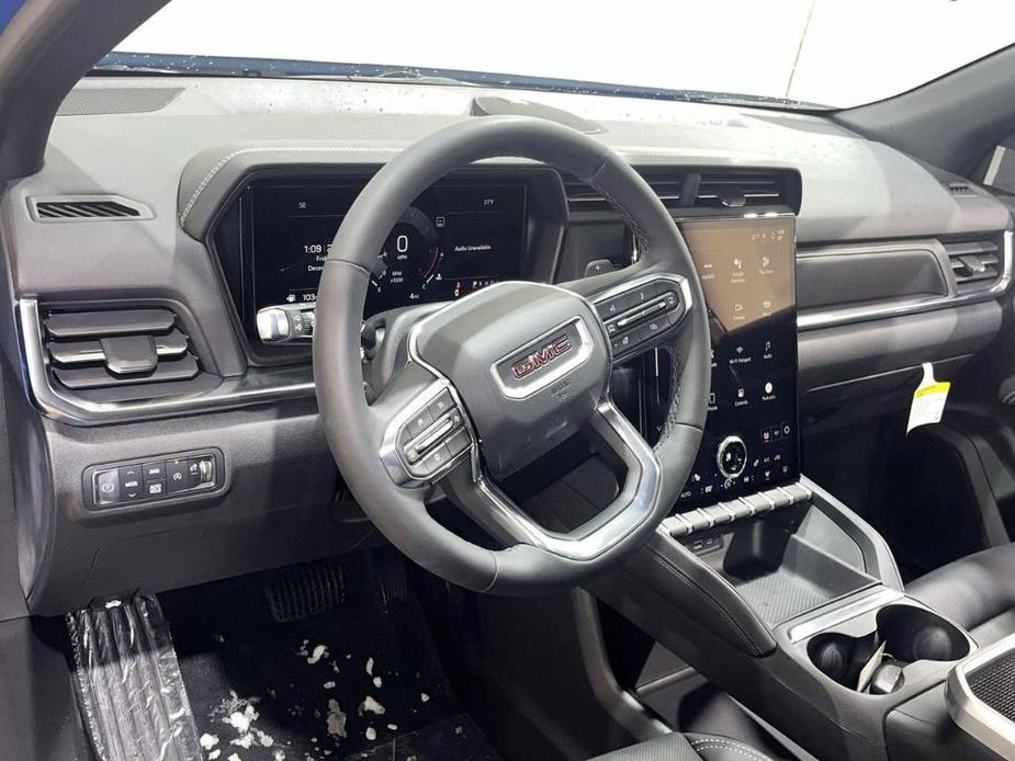 new 2025 GMC Terrain car, priced at $40,120