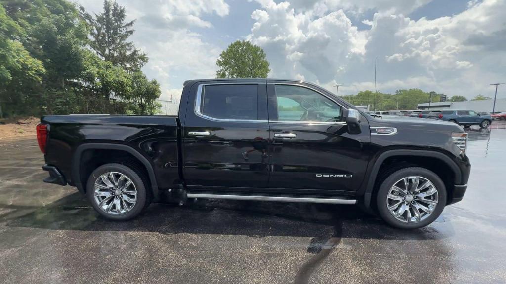 new 2025 GMC Sierra 1500 car, priced at $72,395