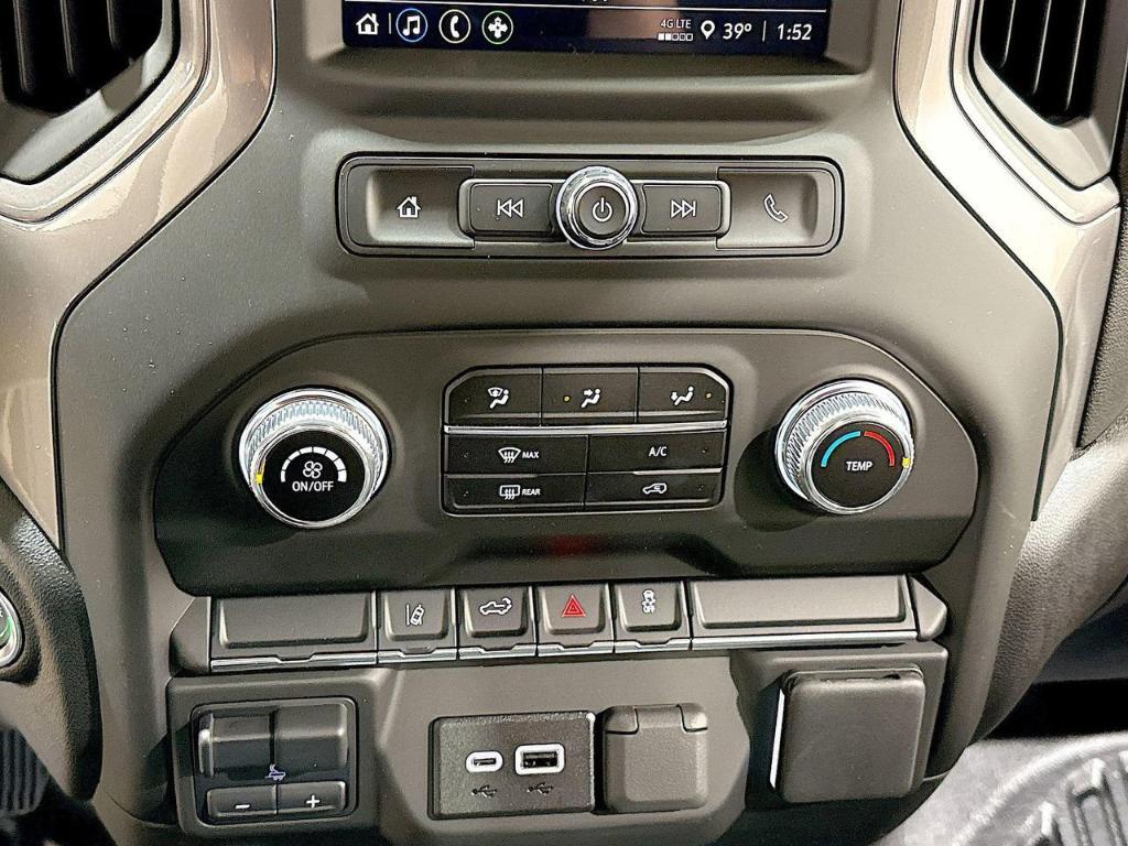 new 2025 GMC Sierra 2500 car, priced at $50,600