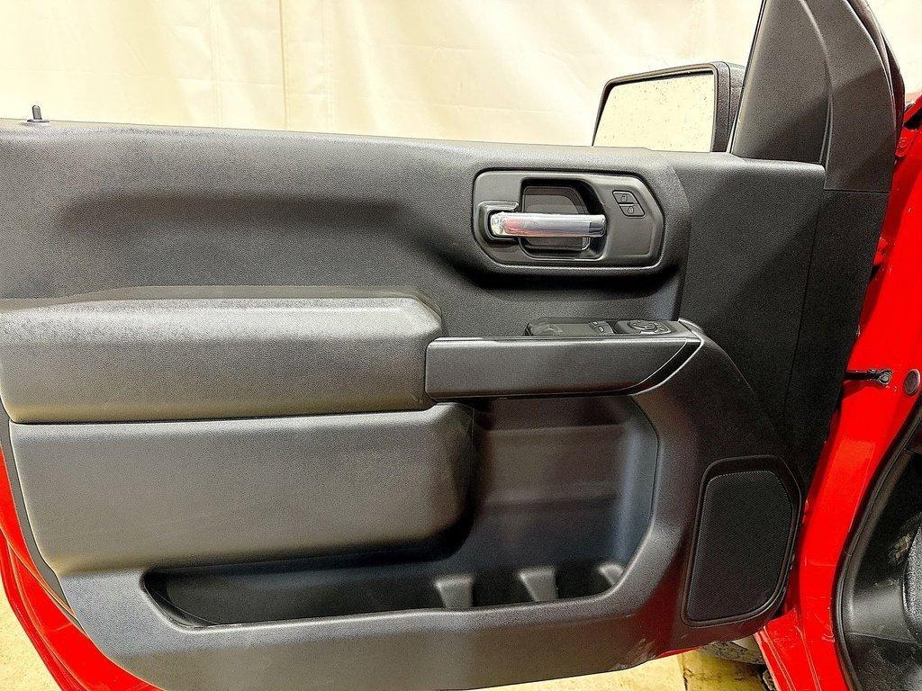 new 2025 GMC Sierra 2500 car, priced at $52,850