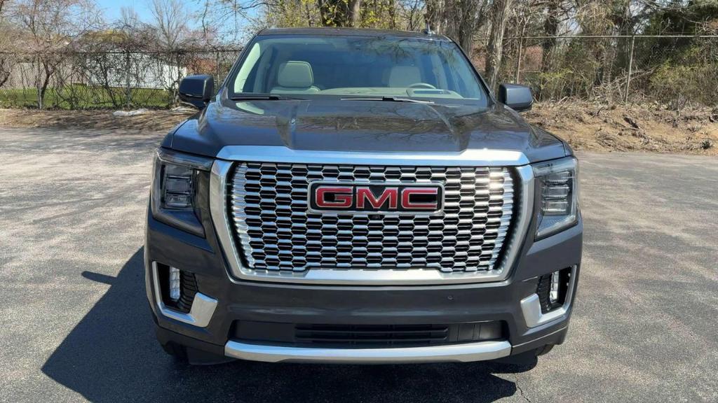 used 2022 GMC Yukon car, priced at $59,900