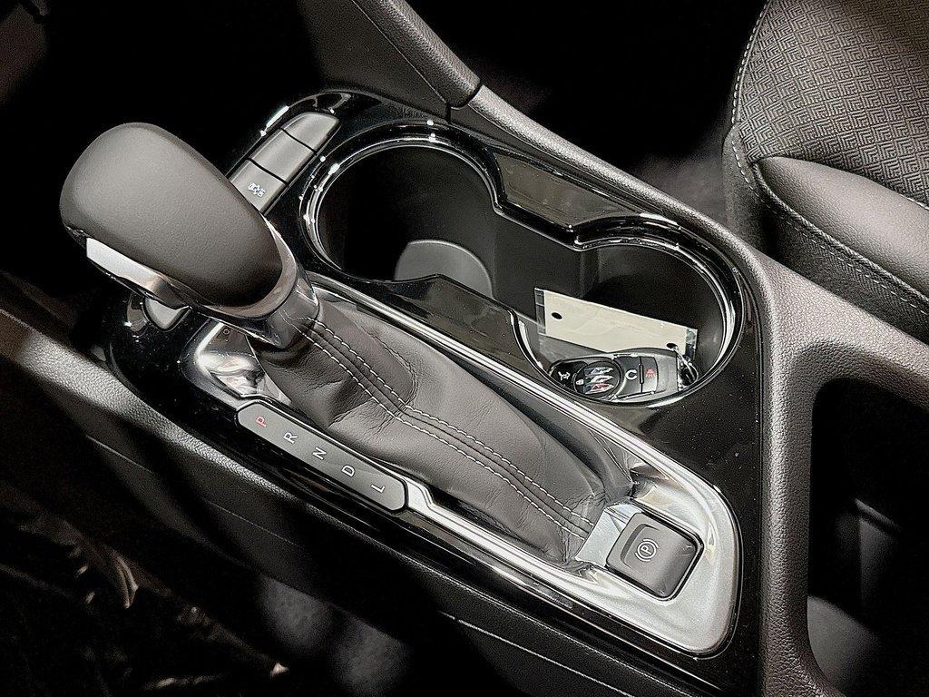 new 2026 Buick Encore GX car, priced at $27,090