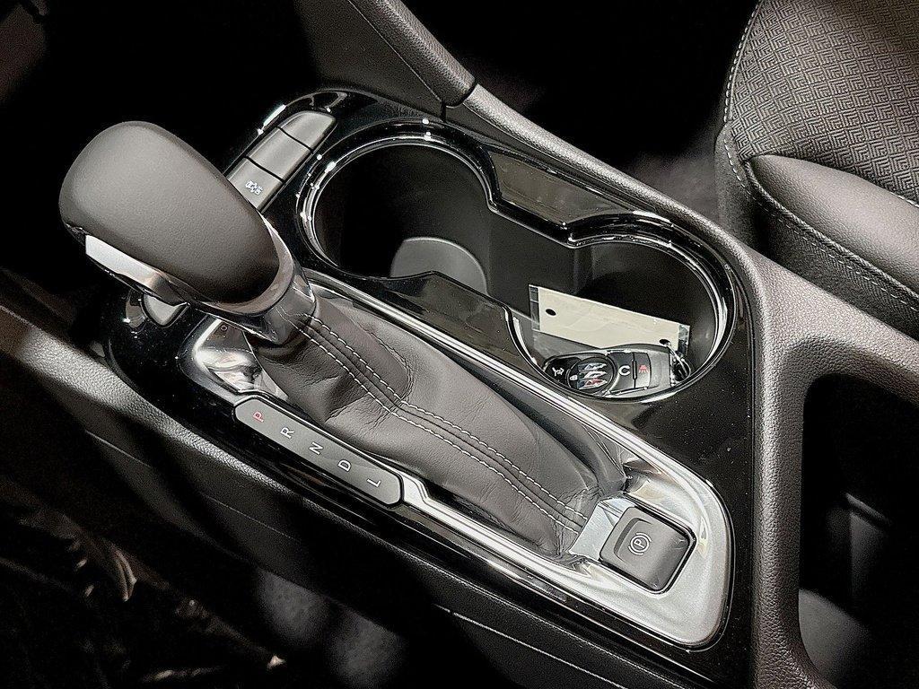 new 2026 Buick Encore GX car, priced at $27,090