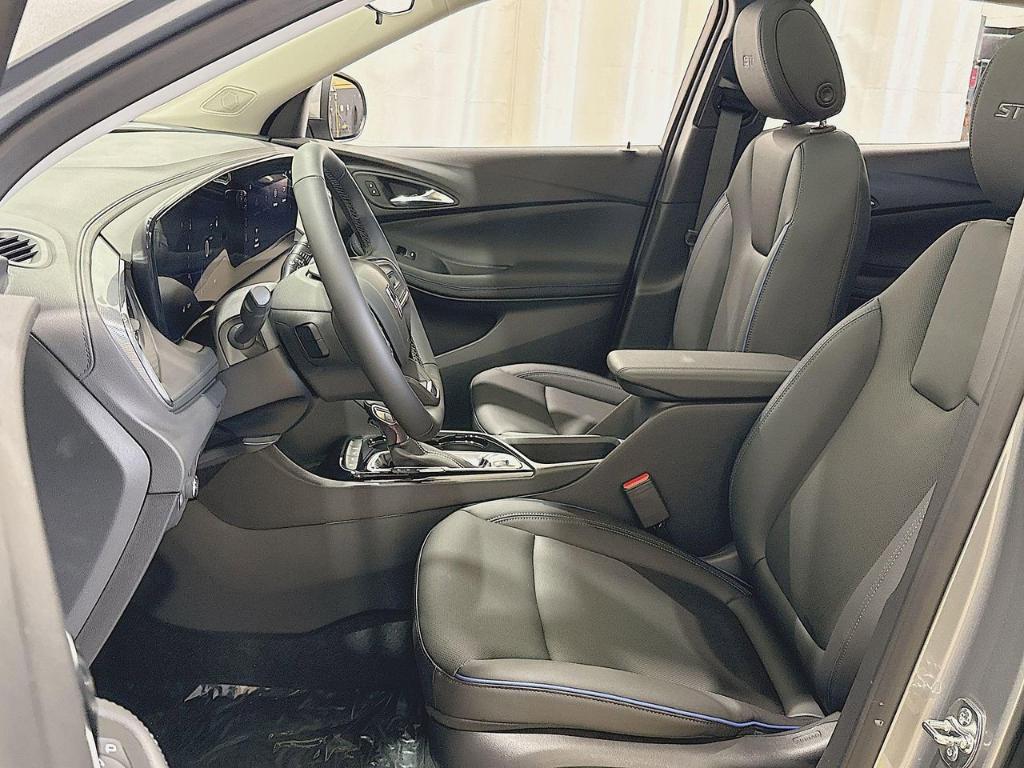 new 2026 Buick Encore GX car, priced at $31,770