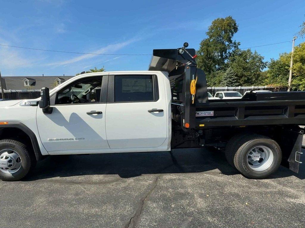 new 2025 GMC Sierra 3500 car, priced at $67,318