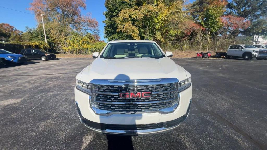 used 2022 GMC Acadia car, priced at $35,900