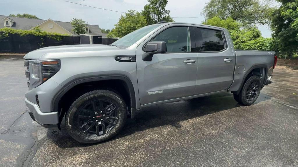 new 2025 GMC Sierra 1500 car, priced at $47,540