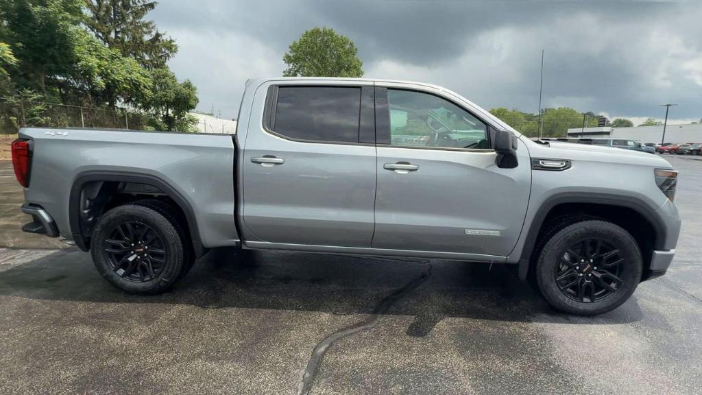 new 2025 GMC Sierra 1500 car, priced at $47,540