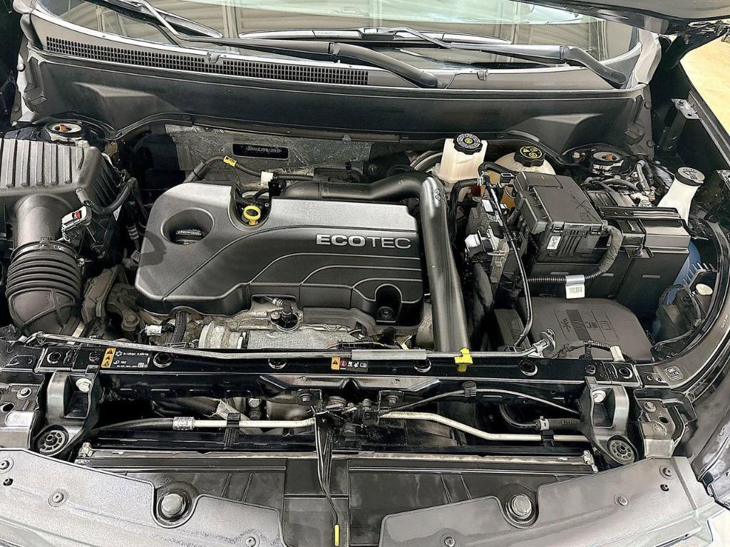 used 2022 Chevrolet Equinox car, priced at $20,500