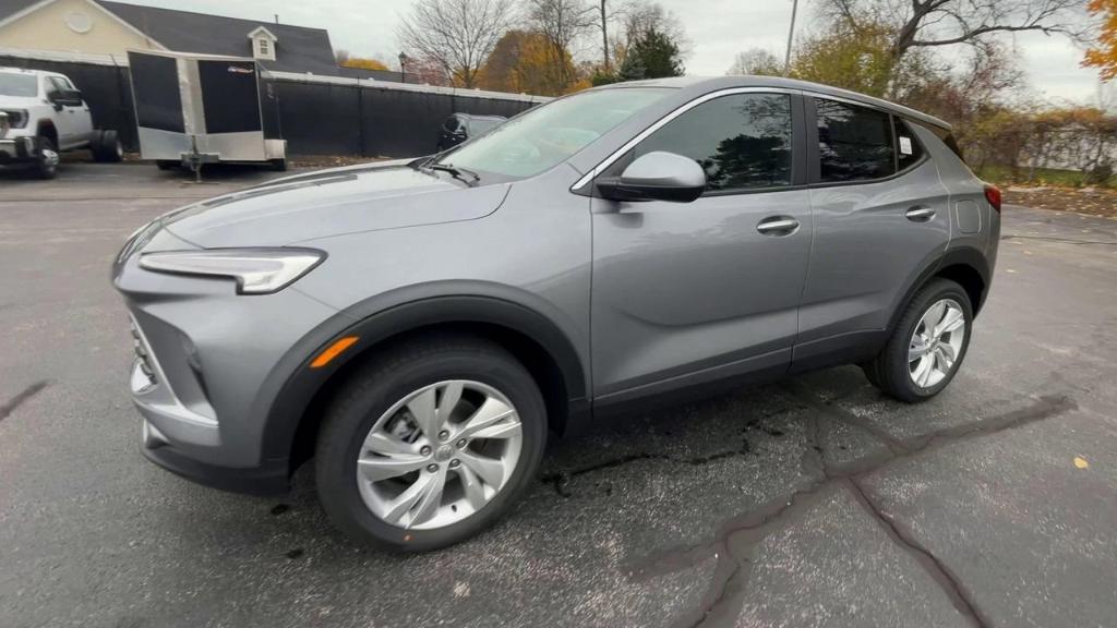 new 2025 Buick Encore GX car, priced at $25,630