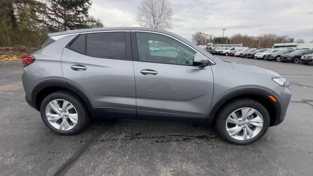 new 2025 Buick Encore GX car, priced at $25,630