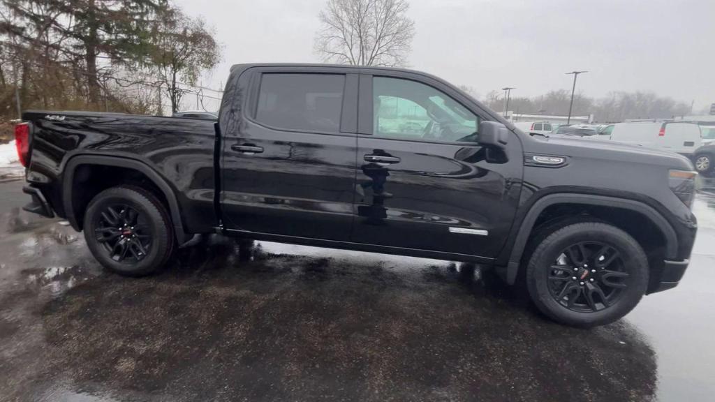 new 2025 GMC Sierra 1500 car, priced at $54,635