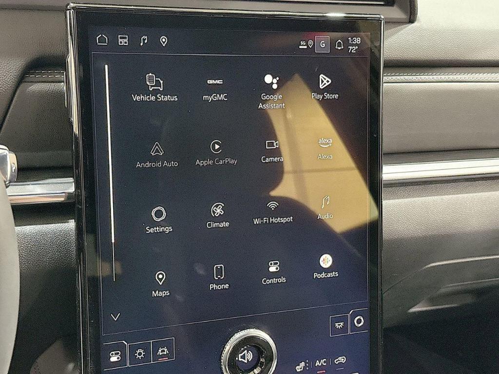 new 2025 GMC Terrain car, priced at $36,535