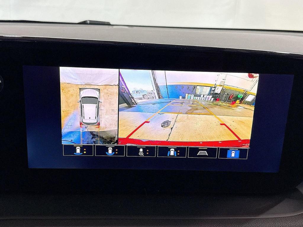 new 2025 Buick Encore GX car, priced at $34,830
