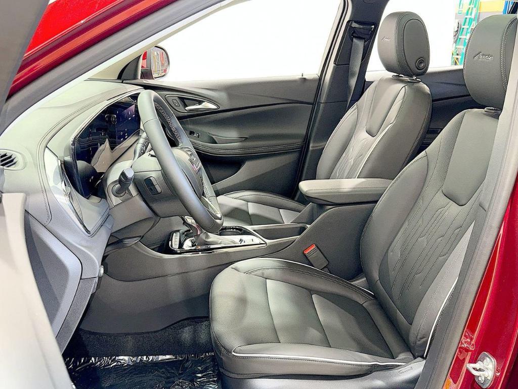 new 2025 Buick Encore GX car, priced at $34,830