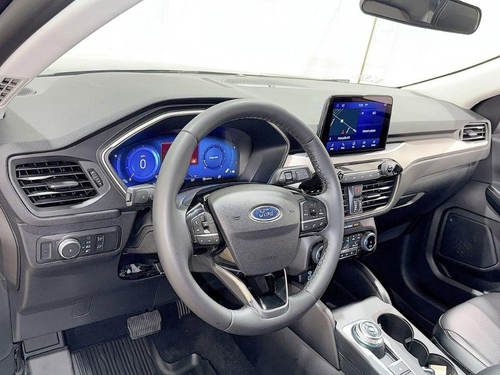 used 2022 Ford Escape car, priced at $24,900