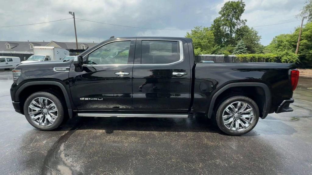 new 2025 GMC Sierra 1500 car, priced at $69,205