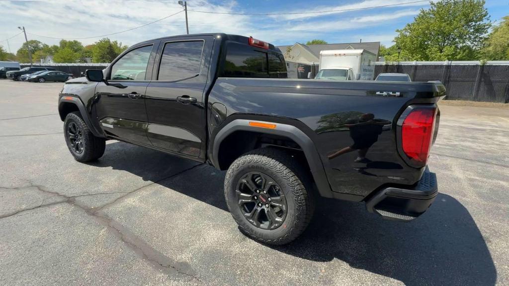new 2025 GMC Canyon car, priced at $48,195