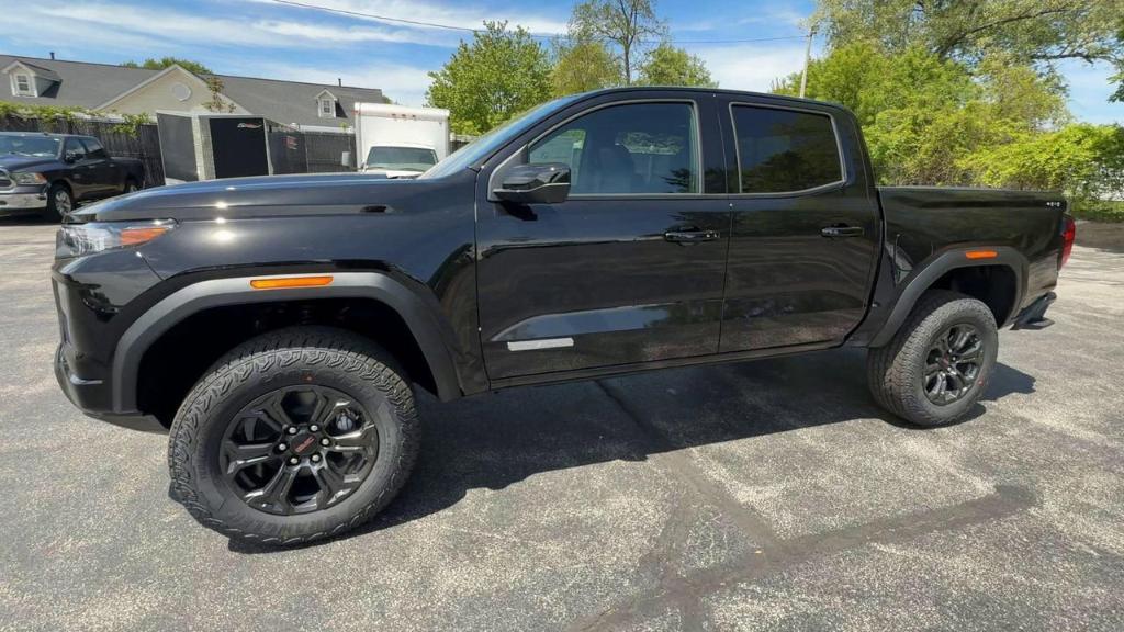 new 2025 GMC Canyon car, priced at $48,195