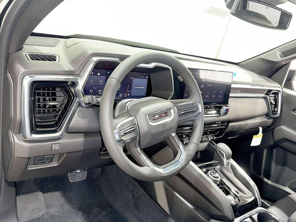 new 2025 GMC Canyon car, priced at $48,195