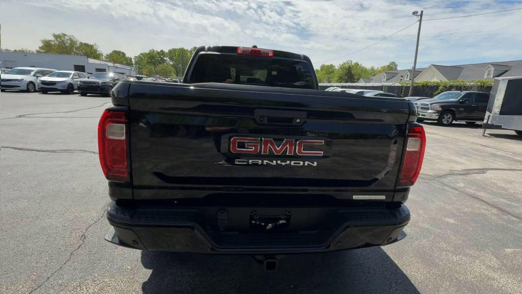 new 2025 GMC Canyon car, priced at $48,195