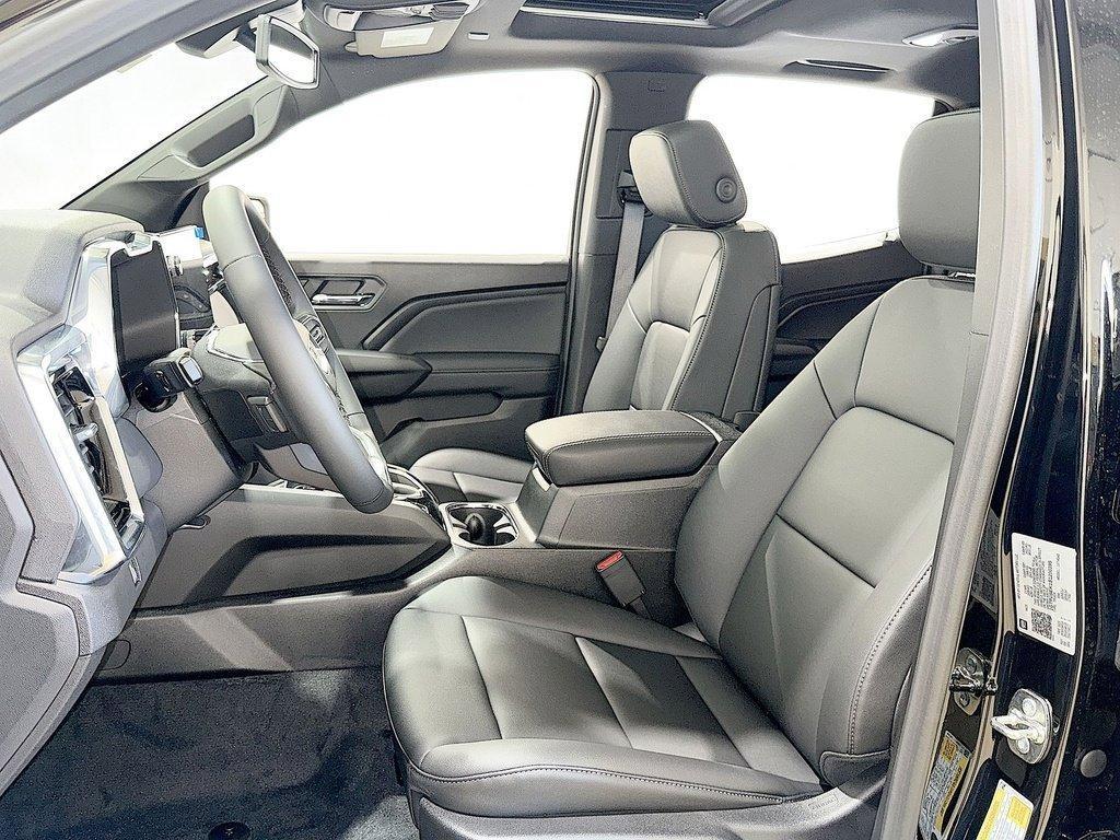 new 2025 GMC Canyon car, priced at $49,195